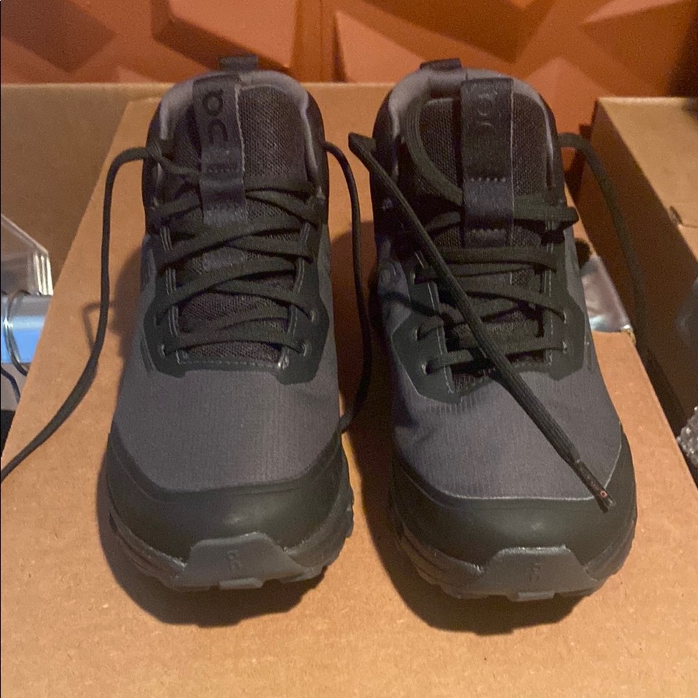 Brand new On Running  women’s Black Shoes lowest price no offers